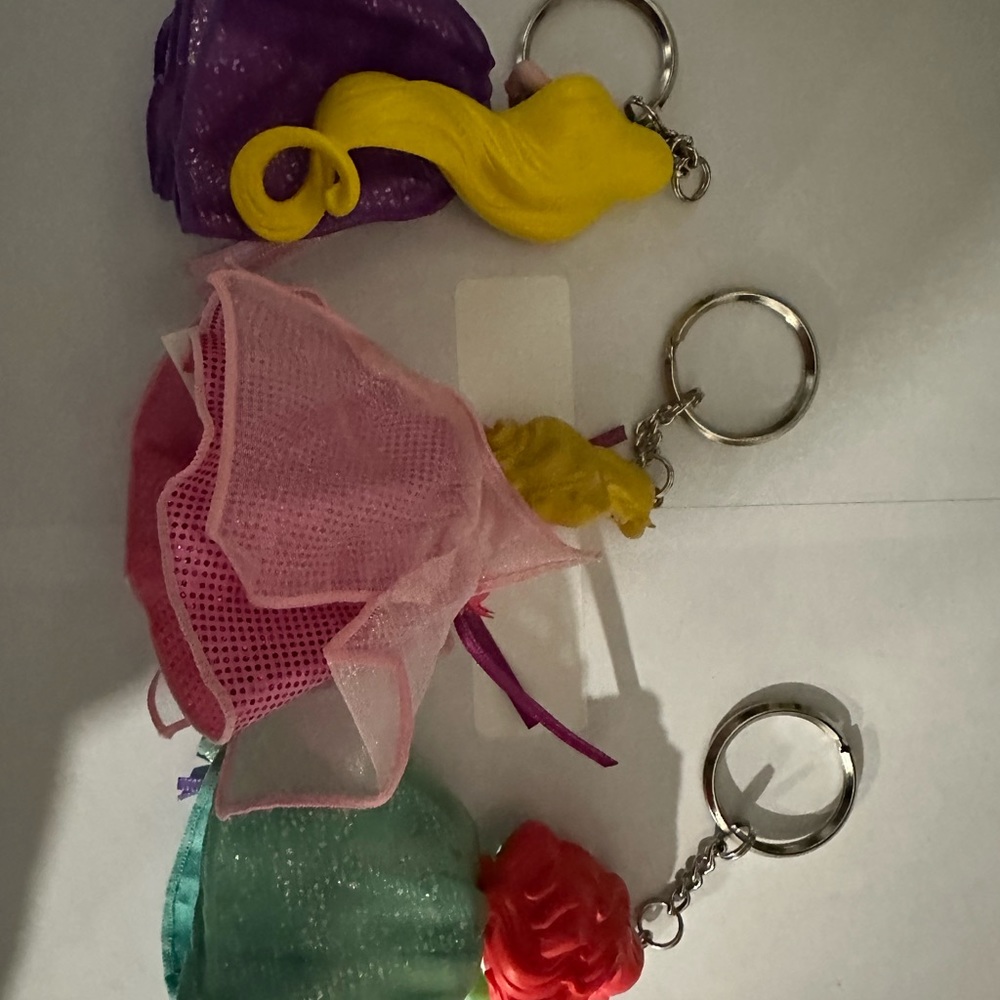Disney Princesses Keychains original/new (price for one) - Picture 14 of 14